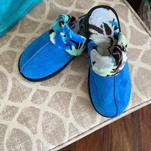 Vera Bradley Slippers Size 9/10